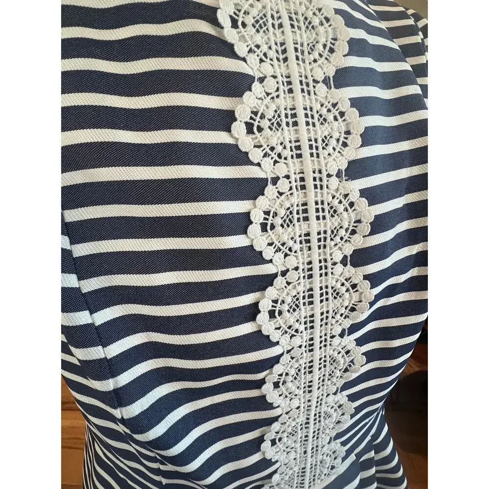 SIGNATURE by ROBBIE BEE BLUE AND WHITE STRIPED SLEEVELESS WOMENS PLUS SIZE 18 - Picture 3 of 5